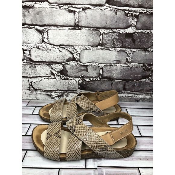 Clarks Taupe Leather Snake Skin Ankle Strap Casual Sandals Women Sz 7M US/37.5EU - Picture 13 of 16